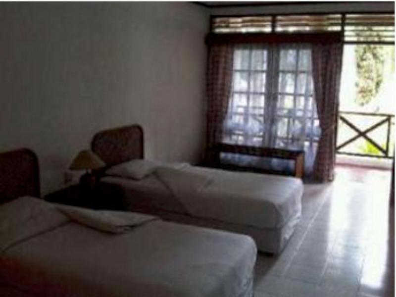Pandu Lakeside Hotel Parapat Ngoại thất bức ảnh