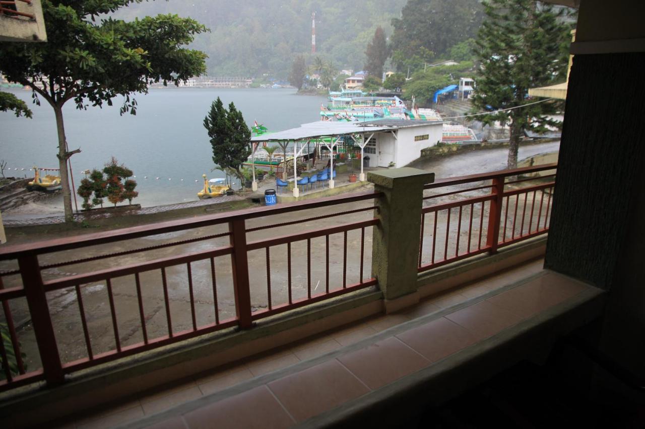 Pandu Lakeside Hotel Parapat Ngoại thất bức ảnh